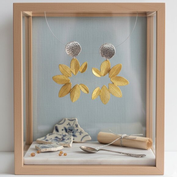 Turkish Stunning Handmade Artisan 18K Gold Plated Brass Fine Leaf Earrings - Picture 7 of 11